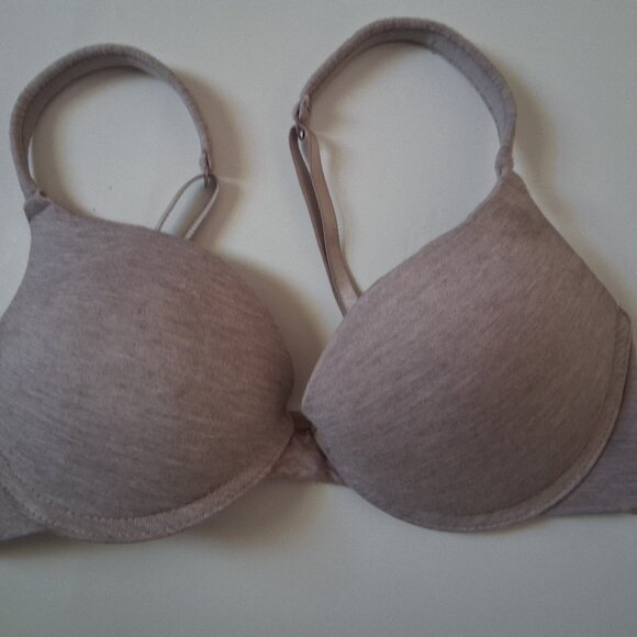 Women's beige Nautica tshirt bra size 34C - Picture 1 of 3